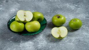green apples,Benefits Of Green Apples, Green Apples Benefits,