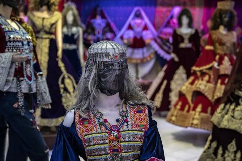  taliban mannequins news