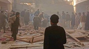 pakistan| police| sucide bomber