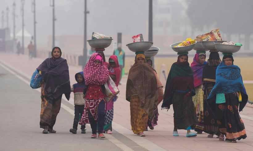female labours during Delhi Cold