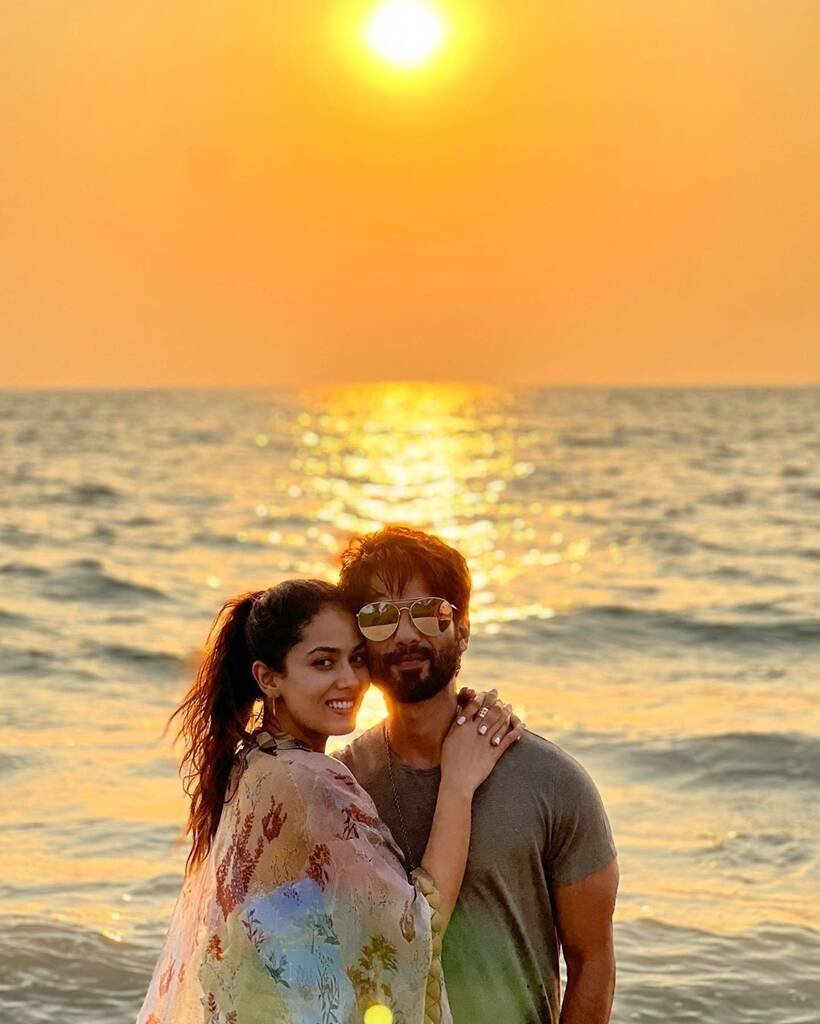 Shahid and mira rajput enjoying sunset