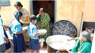 Karnataka| mid day meal|