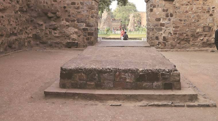 Qutb Complex, Qutb Minar, Malik Kafur and Khilji