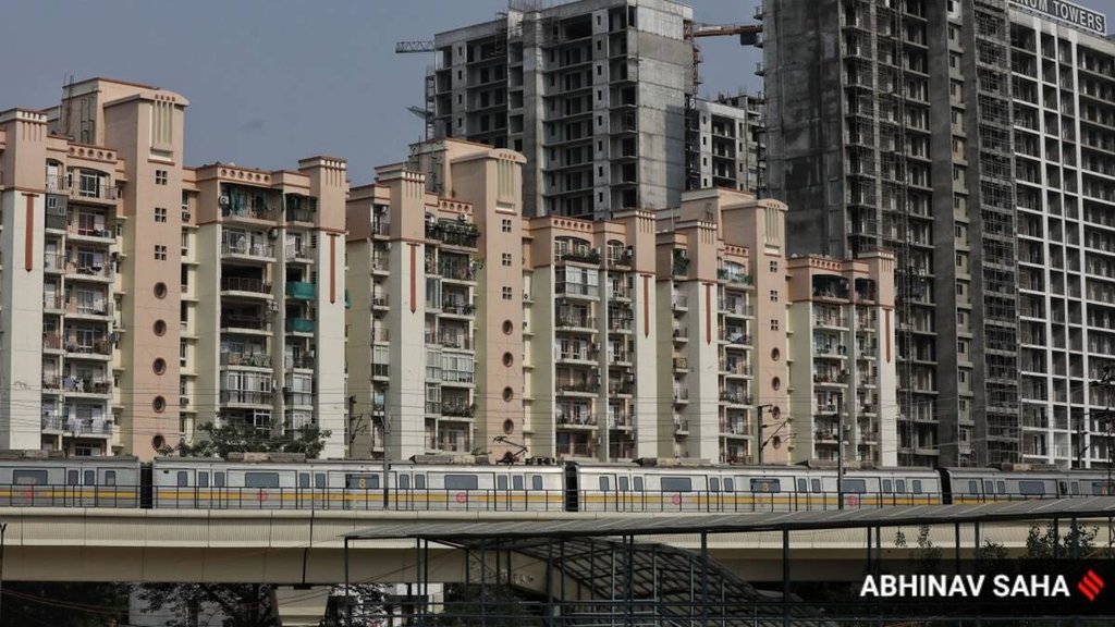 Rera, Noida, Builders