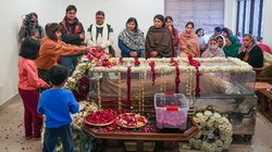 Sharad Yadav Crimination: शरद यादव को आज दी जाएगी अंतिम विदाई, मध्य प्रदेश के होशंगाबाद में होगा अंतिम संस्कार