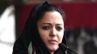 shehla Rashid controversy tweet