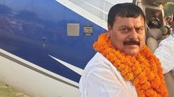 चुनाव आता है तो BJP सेना पर हमला करती है, इस बार किसी देश पर करेगी: RJD नेता