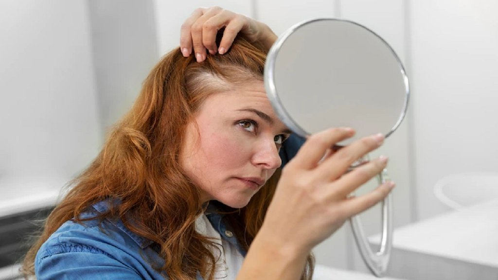 How to use black tea on hair,how to use onion for black hair,
