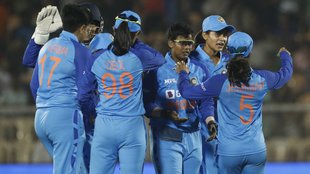 South Africa Women vs India Women| South Africa Women beats India Women| IND w vs SA w