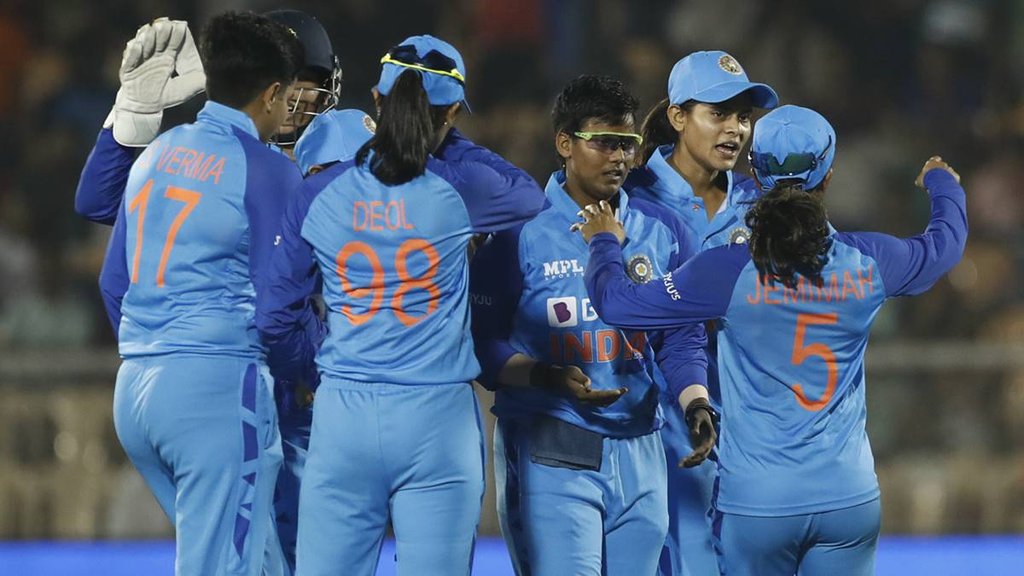 South Africa Women vs India Women| South Africa Women beats India Women| IND w vs SA w