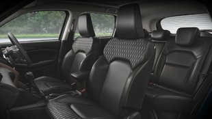 Delhi Mumbai Expressway । Maruti Grand Vitara । Best Mileage SUV