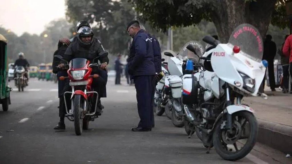 delhi traffic police । lok adalat । lok adalat 2023 । Delhi traffic police lok adalat