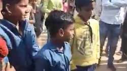 चांपाकल लगवाइये, नहीं तो हम लोग जाने नहीं देंगे- छात्रों ने भाजपा विधायक से की स्कूल में नल ना होने की शिकायत, वीडियो वायरल