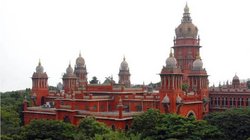 ना चश्मदीद था और ना सबूत, फिर भी एसिड फेंकने के मामले में युवक को सुना दी गई सजा, HC को पता चला तो समझाया कानून