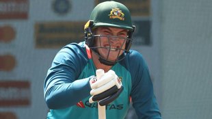 IND vs AUS | Matt Renshaw | Knee Injury | Nagpur Test Match |