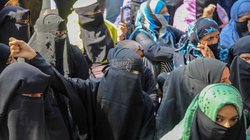 Khula Talaq: मुस्लिम महिलाएं भी पति को दे सकती हैं तलाक, जानिए क्या होता है ‘खुला’