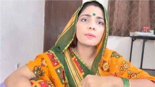 Neha Singh Rathore| Neha Singh Rathore Viral News| Neha Singh Rathore Photo|