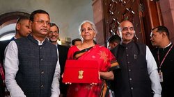 Budget 2023: ग्लेडस्टोन बॉक्स से लाल बही खाता तक, 7 दशकों में बदली बजट पेश करने की परंपरा, जानें कैसा था आजाद भारत का पहला बजट