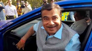Nitin Gadkari । Toyota Mirai । Hydrogen Fuel Cell car