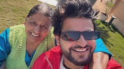 Suresh Raina: छत पर गेहूं सुखाते सुरेश रैना और उनकी मां की फोटो वायरल, लोग कर रहे ऐसे कमेंट