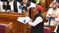 ‘मुझे नेता जी ने ऐसी शिक्षा नहीं दी है…’- सीएम योगी के ‘बाप’ वाले बयान पर अखिलेश यादव ने किया पलटवार, लोगों ने की तारीफ