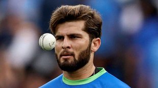 Mohammed Amir vs Babar Azam | Shaheen Afridi | Shahid Afridi | PSL Mohd Amir | Amir vs Azam | Babar Azam | Shaheen Afridi bowling |