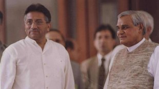 Pervez Musharraf | atal bihari vajpayee | Agra Summit