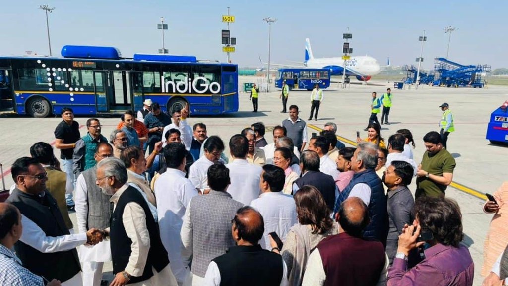 congress| pawan khera| indigo