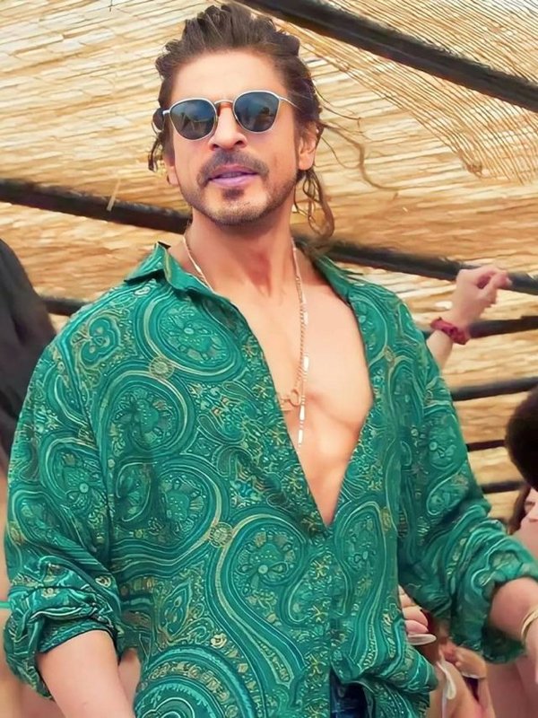 ACTORS WHO BECOMES STAR AFTER THEIR MARRIAGE