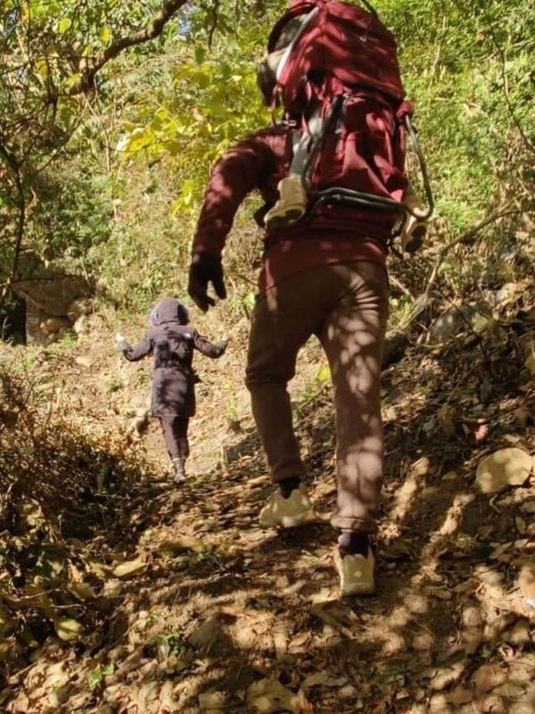 ANUSHKA SHARMA-VIRAT KOHLI JUNGLE SAFARI
