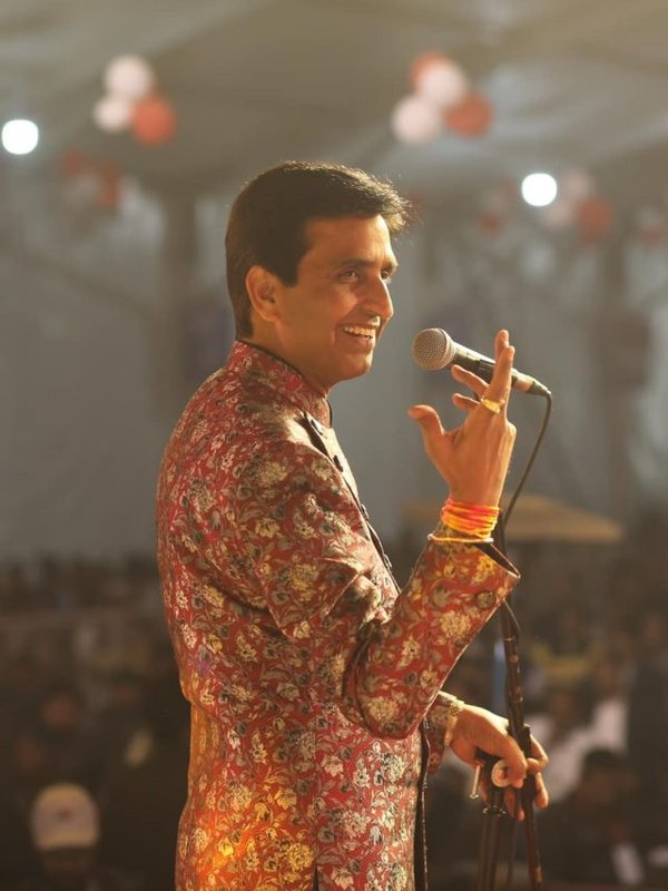 Kumar Vishwas Birthday 4