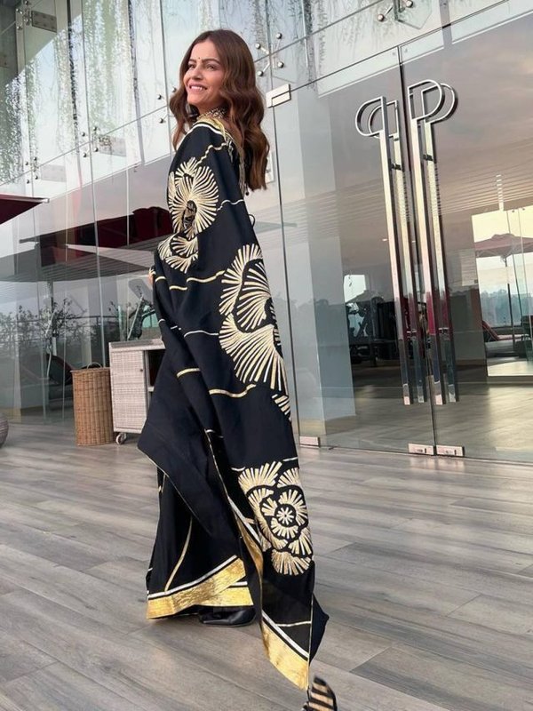 Rubina Dilaik in saree