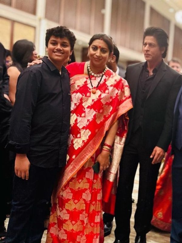 Smriti Irani Daughter Reception 6
