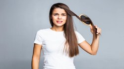 Hair Care: बाल ड्राई होकर टूट रहे हैं तो अंडे के साथ करें इन दो चीजों का इस्तेमाल, हेयर फॉल से बचाव के साथ ही बाल रहेंगे हेल्दी
