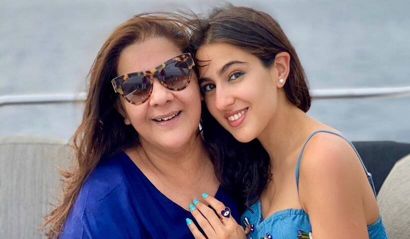 Sara Ali Khan, Amrita Singh,