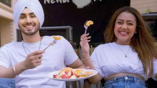 Neha Kakkar, Rohanpreet Singh, Arijit singh