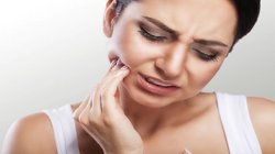 Vitamin Deficiency: इन 5 विटामिन की कमी से होता है दांत में दर्द, जानिए कैसे करें कमी को पूरा