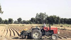 पश्चिम बंगाल में चोरी हुए 17 ट्रैक्टर, यूपी से किए गए बरामद, ऐसे लगी पुलिस को भनक