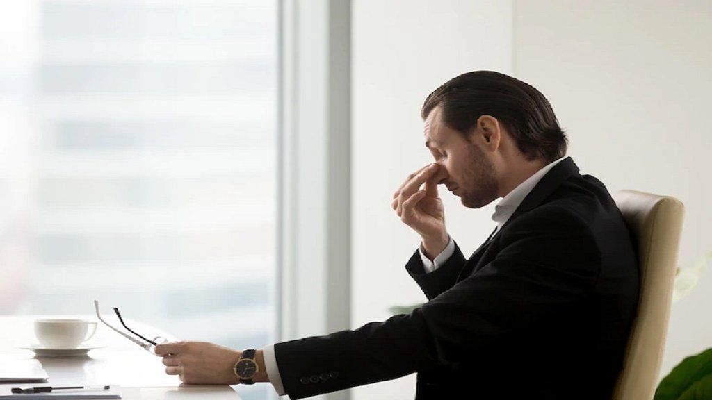 Weak Eyesight,Causes Of Weak Eyesight,reasons for weak eyes