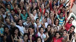 BSEB Bihar Board 12th Result: टॉपर्स को मिलेगा इनाम, फर्स्ट-सेकेंड ही नहीं नंबर 6 तक के लिए है खास प्राइज, ये रही पूरी लिस्ट