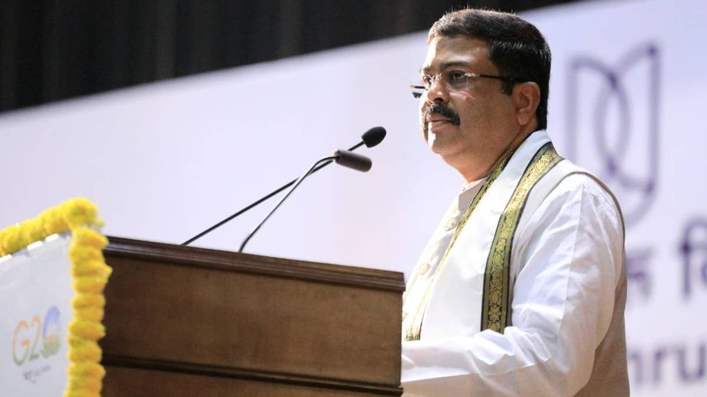 Dharmendra Pradhan II BJP II JNU