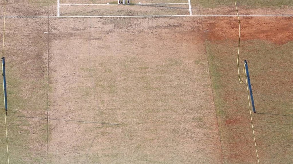 Ind vs Aus Indoe Pitch ICC