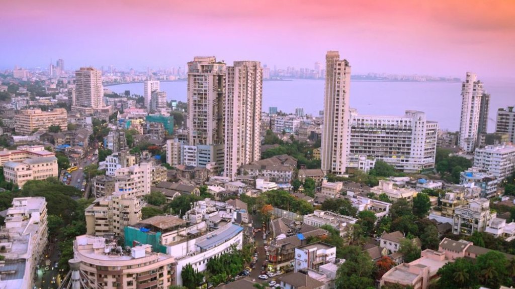 252 crore rupees deal | Mumbai Flat | Neeraj Bajaj 252 crore rupees deal | Mumbai Flat | Neeraj Bajaj