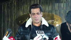 Salman Khan Case: पत्रकार से बदतमीजी के मामले में जारी समन के खिलाफ सलमान की अर्जी पर फैसला 30 मार्च को