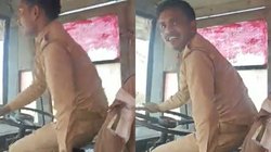 सीट से उठकर गियर बदले ड्राइवर का वीडियो वायरल, लोग यूपी रोडवेज के ले रहे मजे