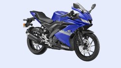 Sports Bike का शौक है ? तो 30 हजार की डाउन पेमेंट पर मिल जाएगी 40 kmpl माइलेज वाली Yamaha R15S, पढ़ें कंप्लीट प्लान