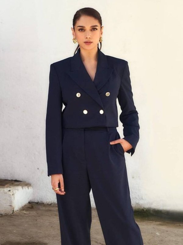 ADITI RAO HYDARI IN BOSSY LOOK