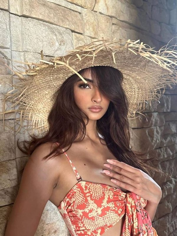 PALAK TIWARI BOLD LOOK