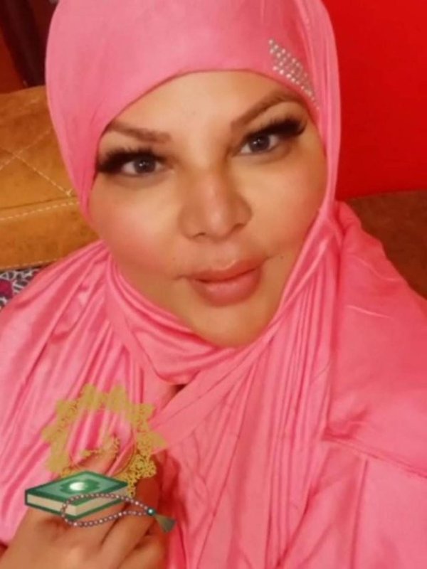 RAKHI SAWANT NAMAZ AND HIZAB