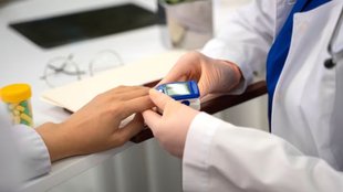 diabetes,blood sugar,diabetes diet, almond can control blood sugar